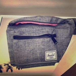 Herschel Supply Co. Seventeen Hip Pack